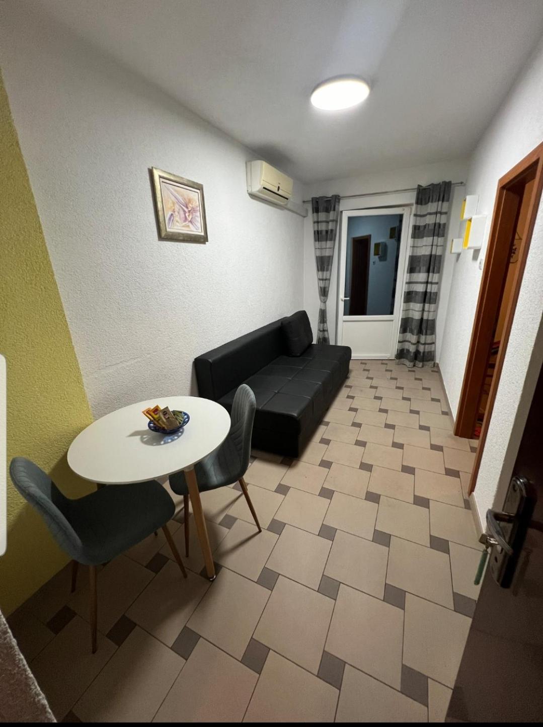 Apartment Afrika Makarska Extérieur photo