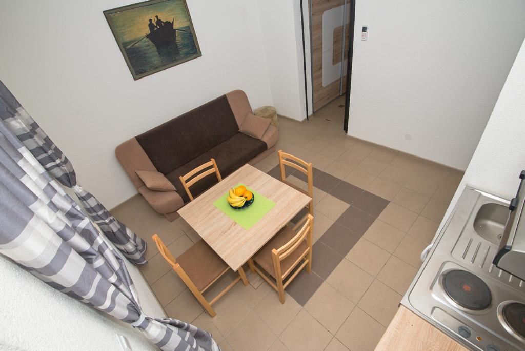 Apartment Afrika Makarska Extérieur photo